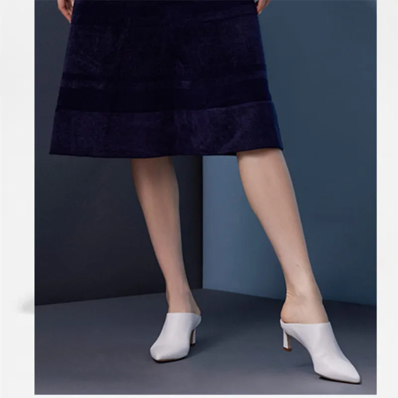 Шлепанцы женские на высоком каблуке элегантные туфли без задника заостренный