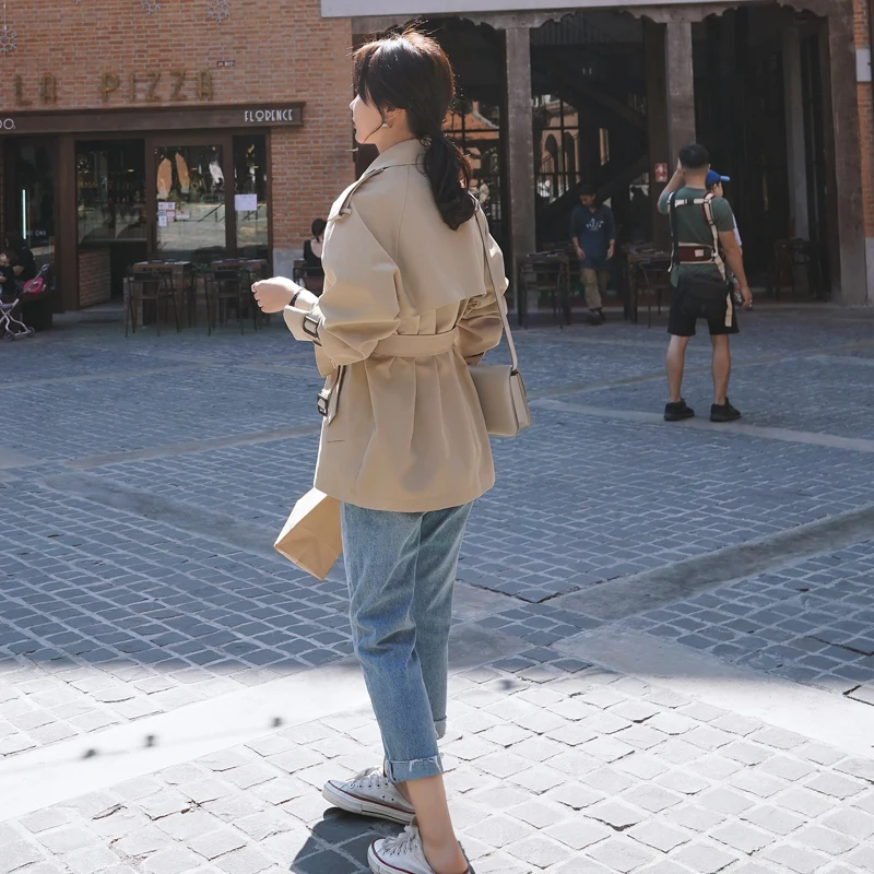 

Fashion Elegant Women's Trench Coat Short Double-Breasted Belted with Flaps Office Lady Windbreaker Khaki Spring Autumn Casual
