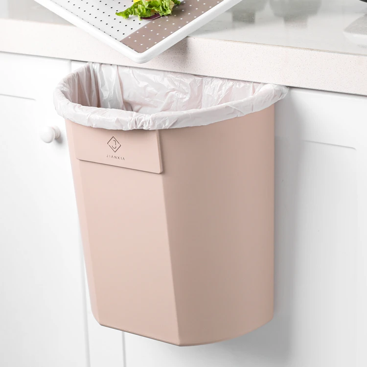

Nordic Trash Bin Plastic Pink Eco-Friendly Trash Bin Hanging Trash Can Kitchen Cabinet Door Cocina Cleaning Tools BK50LJ