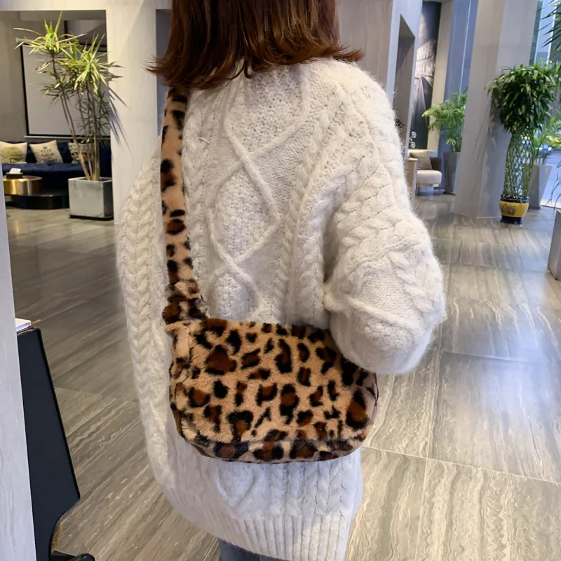 

Leopard Plush Shoulder Bags For Women's Autumn And Winter Fashion Ladies Vintage Handbags Women Large Capacity Messenger Bags