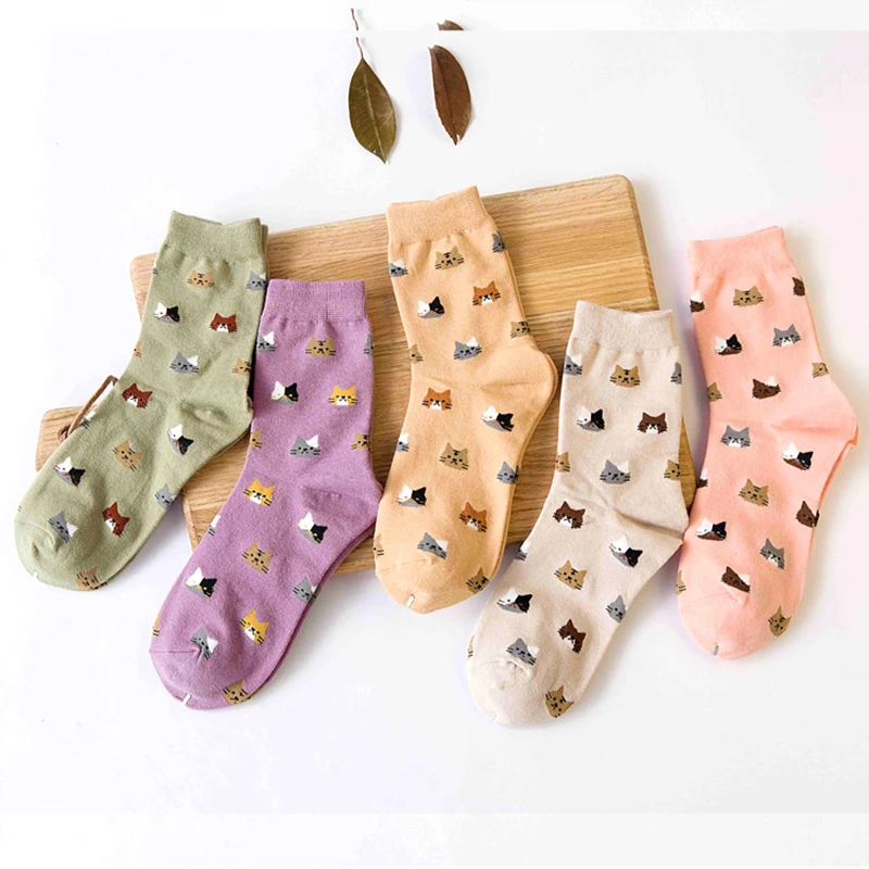 5 Pairs/Lot Cartoon Women Funny Socks Cute Cat Printed Soft Cotton Socks Autumn Winter Casual Fashion Women Mid Tube Socks