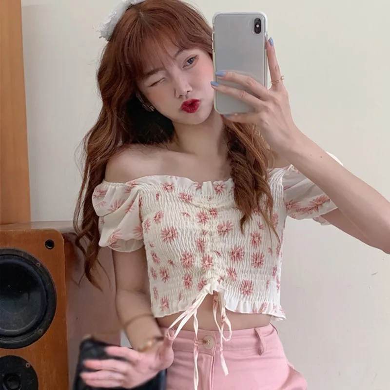 

Women's Chiffon Square Collar Puff Sleeve Sexy Blouses Korean Fashion Small Floral Sweet Style Pleated Chiffon Shirts Tops