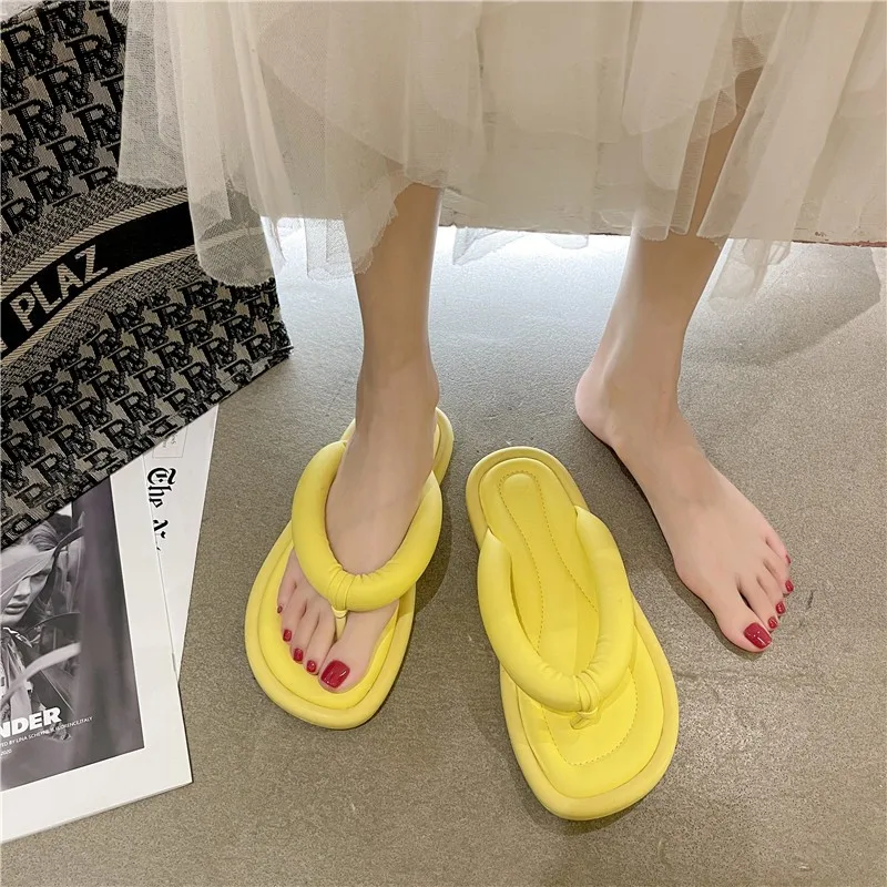 

2022 Summer Fashion Ladies Flip Flops Flat Heel Outdoor Slippers Women Casual Candy Color Slippers Flip Flops Women Slippers