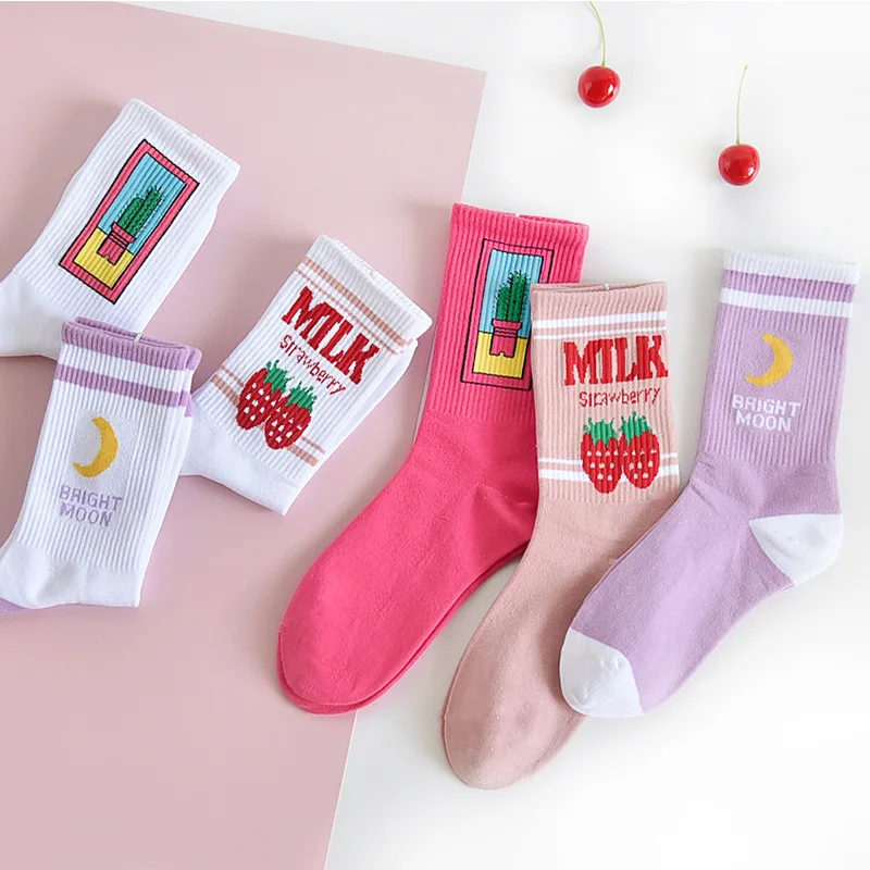 

Striped Letter Long Socks Women Stockings Cotton Mid Tube Winter Ins Strawberry Cute Happy Street Wear Cotton Woman Sock