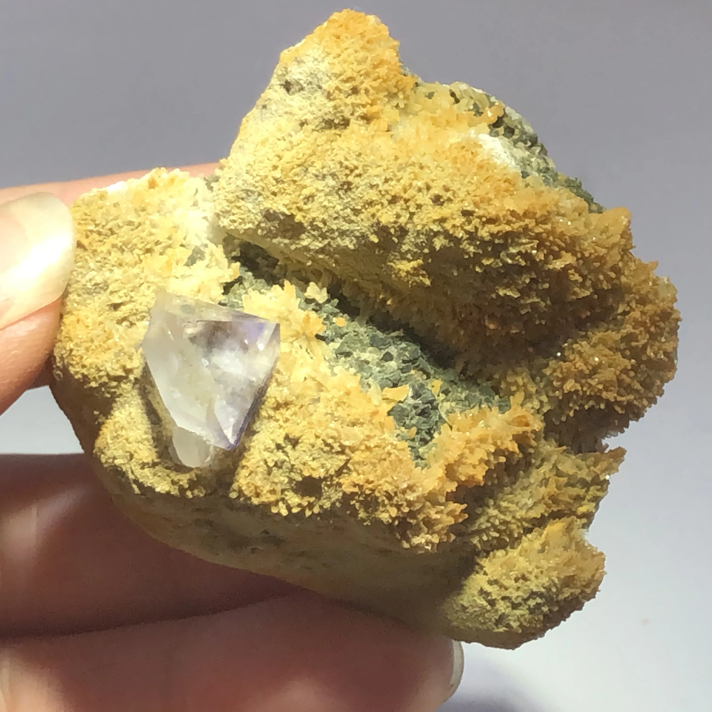 

46gNatural polyhedral Fluorite Crystal mineral stone home decoration restoration wheel pattern teaching collection jewelry