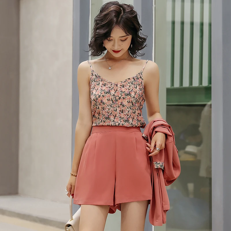 Женский летний костюм тройка из блузки и шифоновой без рукавов| |