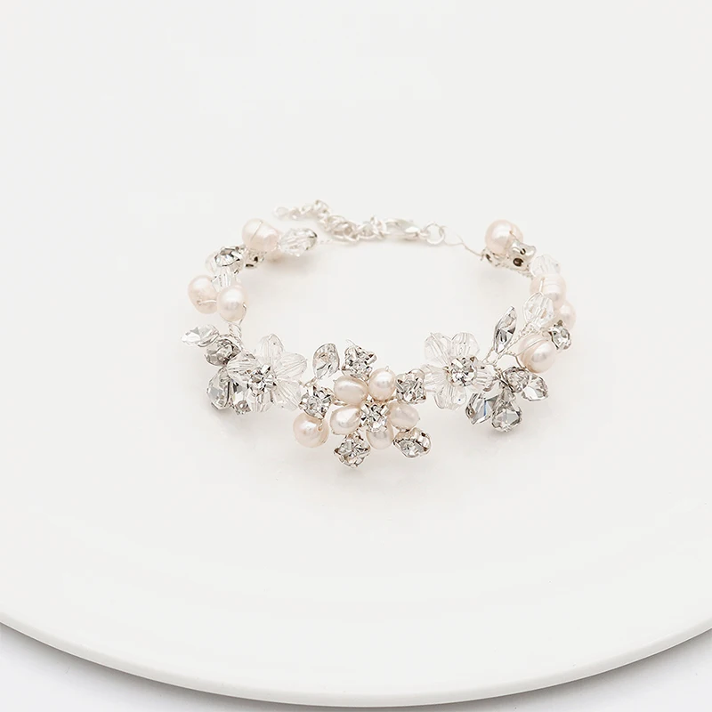 QYY модный браслет с жемчугом и кристаллами для женщин элегантный корейский