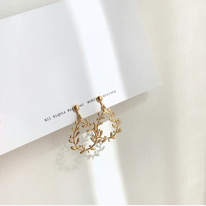 Модные женские золотые серьги металлические ажурные темпераментные для женщин