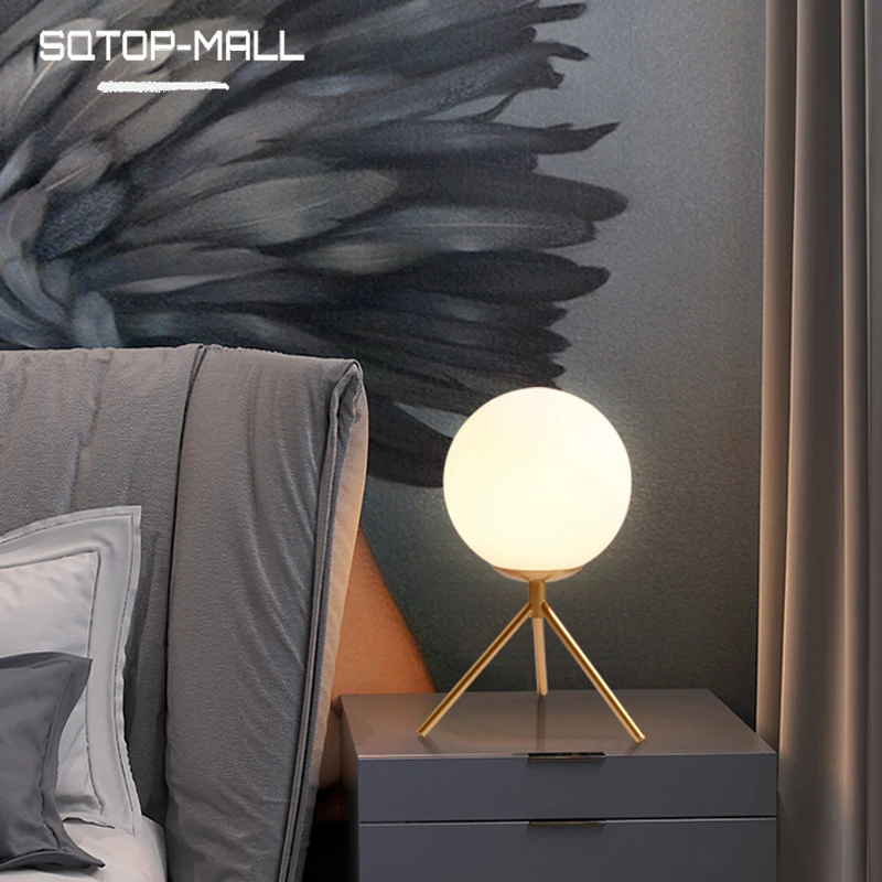 

Скандинавская светодиодная Геометрическая настольная лампа для спальни, ночник для прикроватного столика, ночная подставка, художественн...