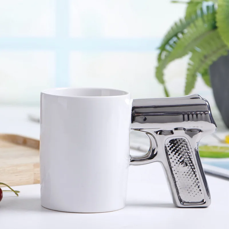 

50pcs Novelty Ceramic Coffee Mugs Creative Handgun Ceramic Mug with Gun Handle Home Kitchen Gift Cup Pistol Handle Cup W0013