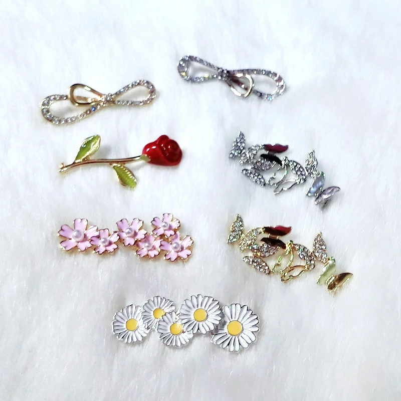 1Pcs Shoelaces Decoration Metal Shoelace Buckle Pearl Bow Shoe Accessories Shiny Rhinestones Women Shoes Decorative Accessory