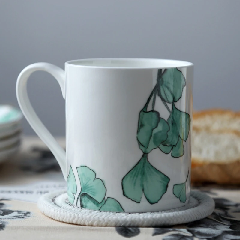 2 шт Пара Кружки Набор 400мл костяного фарфора чашка имеет листья отличительные