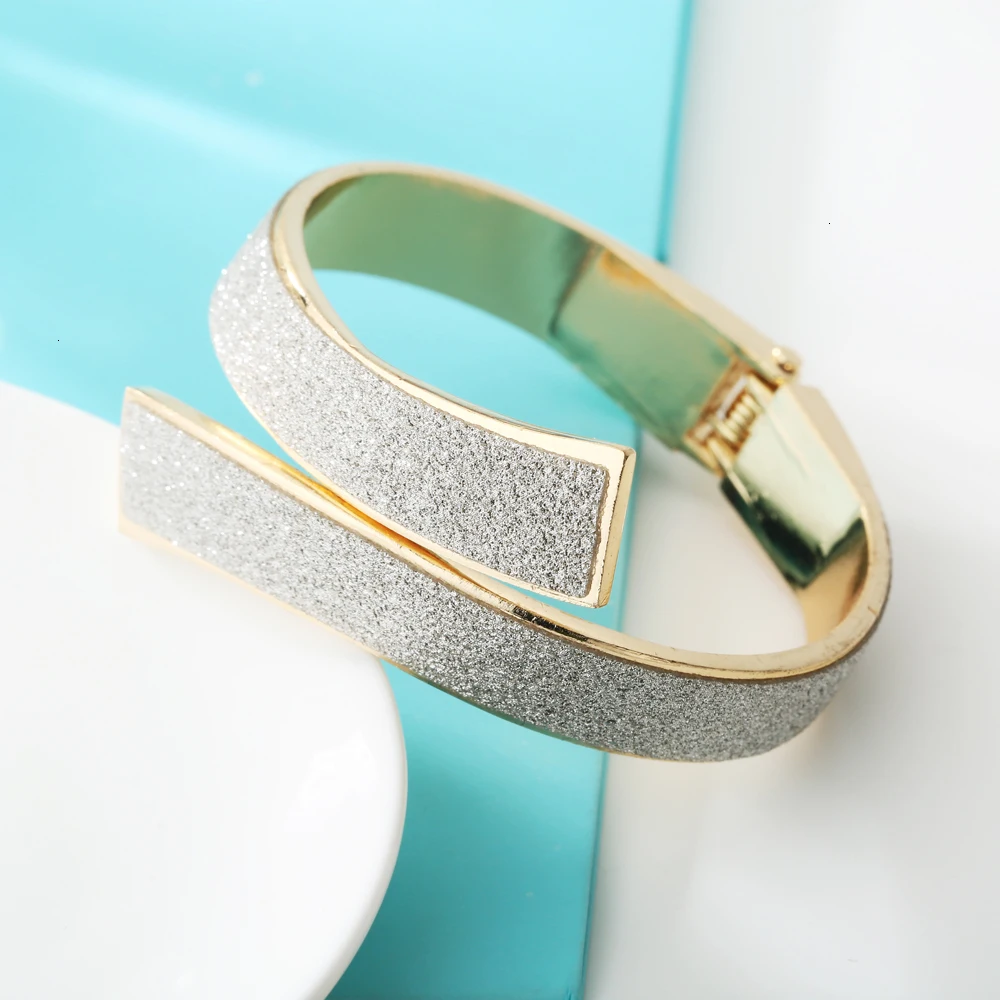 Pulseras модные золотые/серебряные браслеты из манжеты и браслеты для женщин и мужчин ювелирные изделия женский браслет с подвесками Pulseiras Bijoux аксессуары