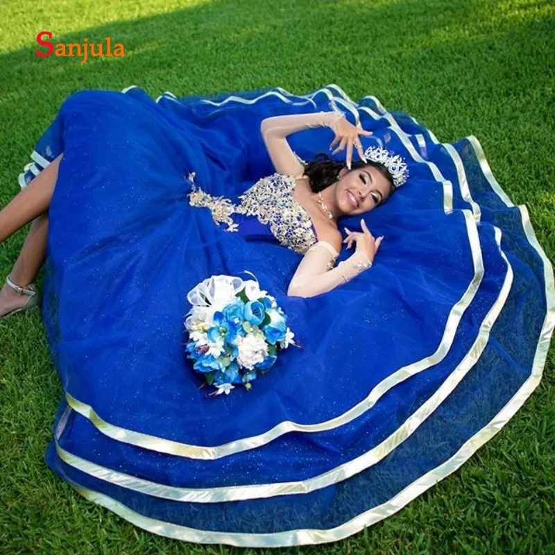 Ярко-синий тюль бальное платье без бретелек Quinceanera платье с открытыми плечами сладкий 16 платье с длинными рукавами и золотым платья с аппликацией D1131