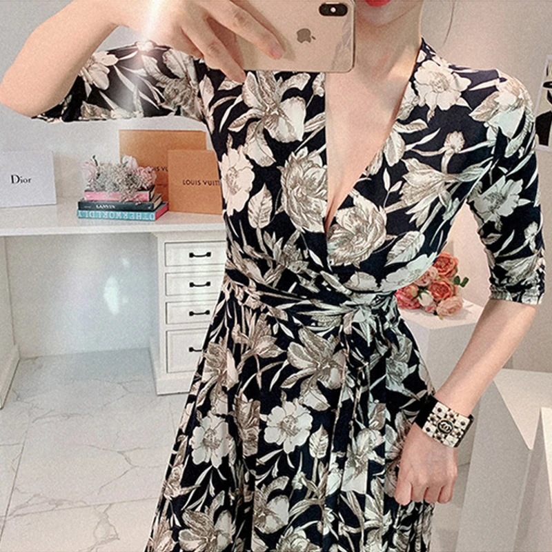 

new arrival fashion party dress women autumn elegant v-neck five sleeve print beach temperament OL slim long a-line dress