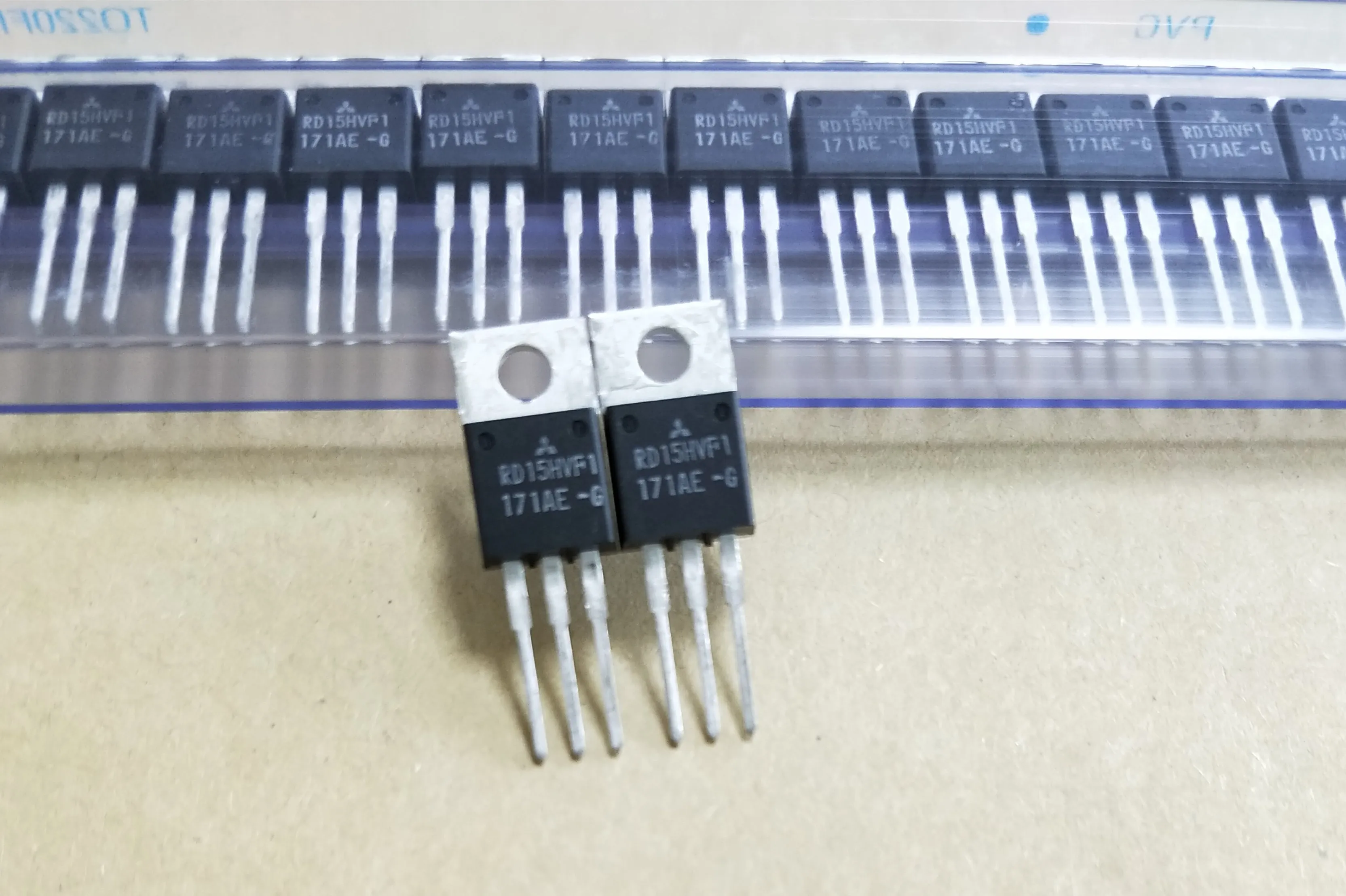 Беспроводная передающая трубка mitsubishi RD15HVF1 усилитель мощности кристаллический