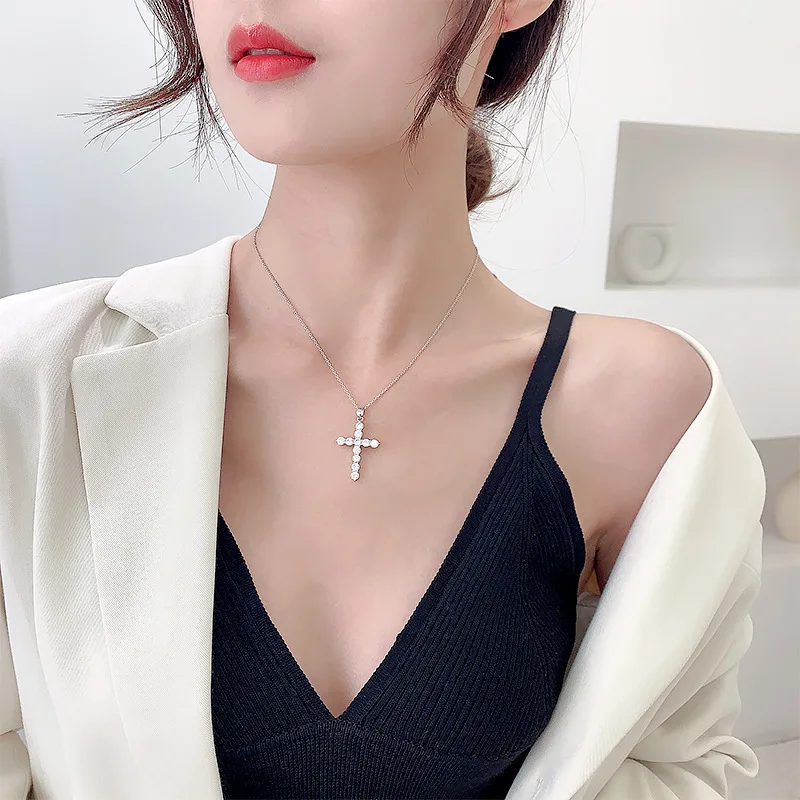 

Diamond Cross Pendant Necklace Ear Studs Silver Color Women Fashion Crystal Cross Drop Earrings for Women