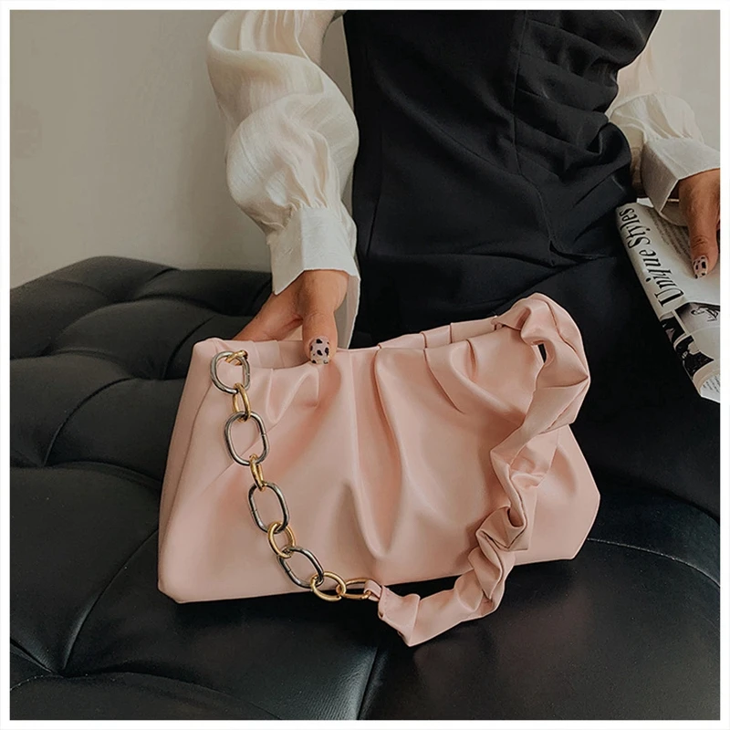 

Women's Bag 2021 Summer New Simple Temperament Cloud Fold Bag Fashion Chain Shoulder Messenger Bag