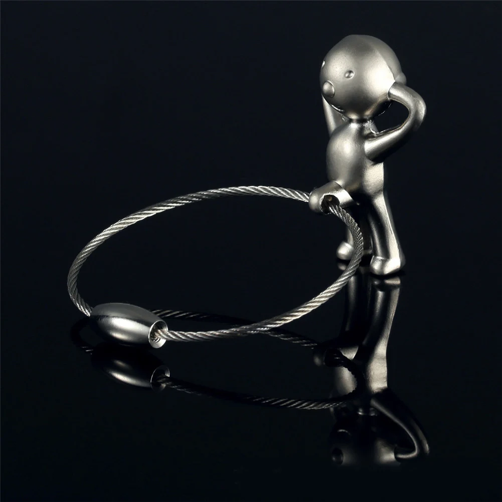 

Creative Novelty MR.P Boy Keychain Car Keyring Fashion Casual Doll Metal Trinket Key Chain Ring Holder Souvenir Gift llaveros