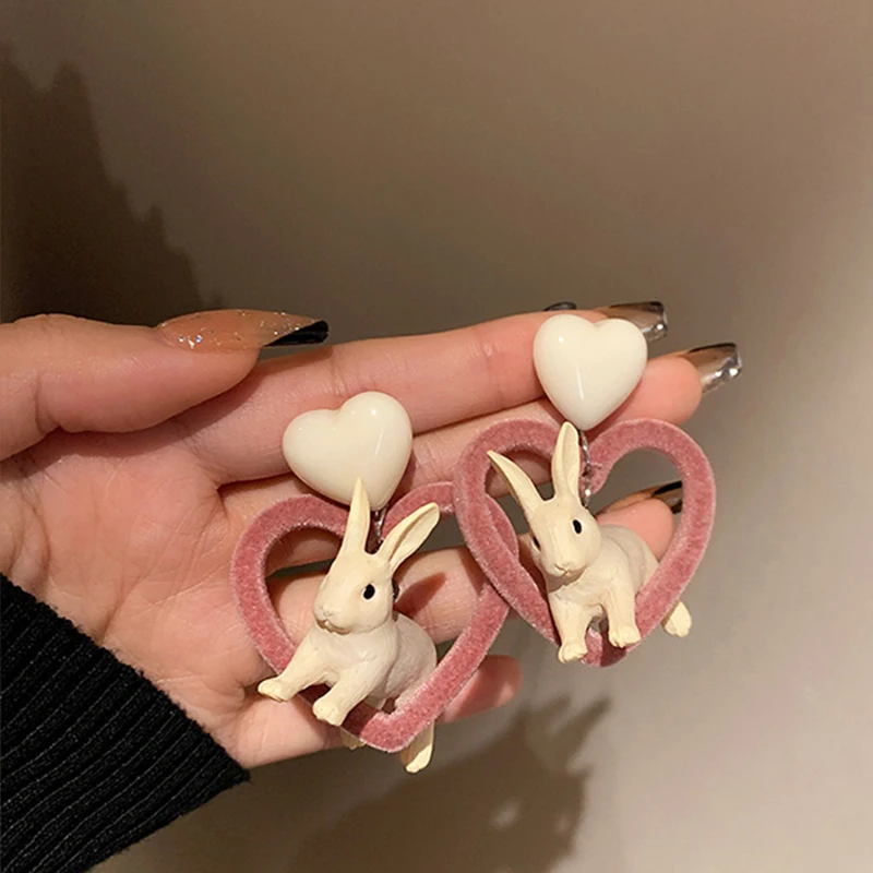 

Linmouge Geometric Cute Rabbits Pendant Earrings For Women Fashion Lovely Korean Style White Resin Female Trendy Jewlery EF115