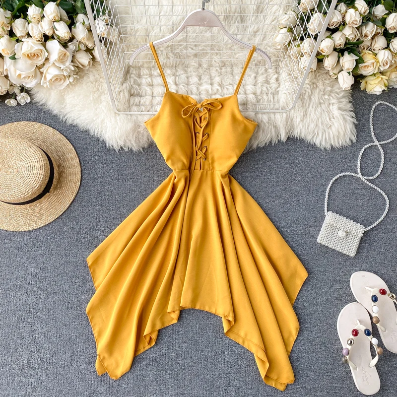 Женское короткое Бандажное платье на шнуровке вечернее однотонное тонких