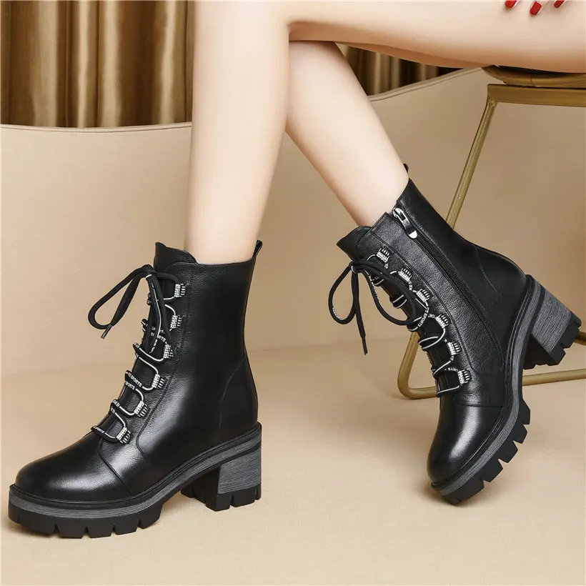 Женские ботинки из натуральной кожи на шнуровке с круглым носком|Женские
