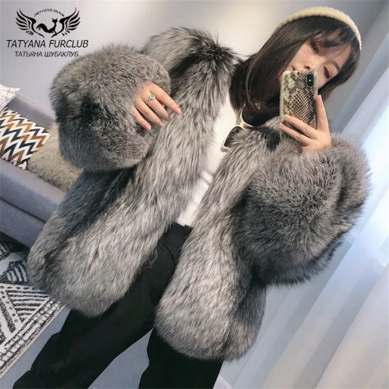 

Women Real Silver Fox Fur Jackets 2021 New Winter Outwear High Street Whole Skin Fox Fur Coats Female Trendy Fur Coat Natural