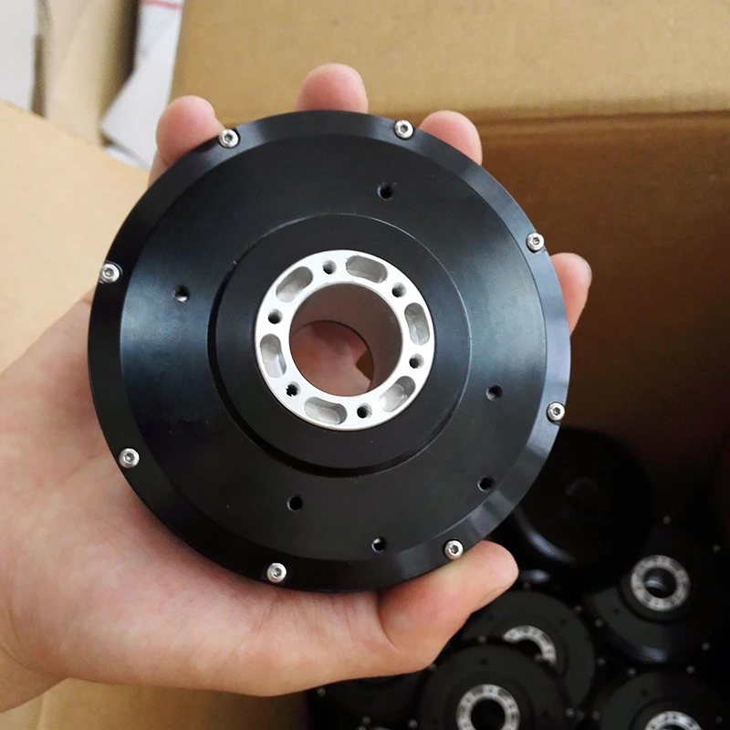 

PM100 DC бесщеточный серводвигатель с роботом и соединением, большой крученый облачный Настольный мотор