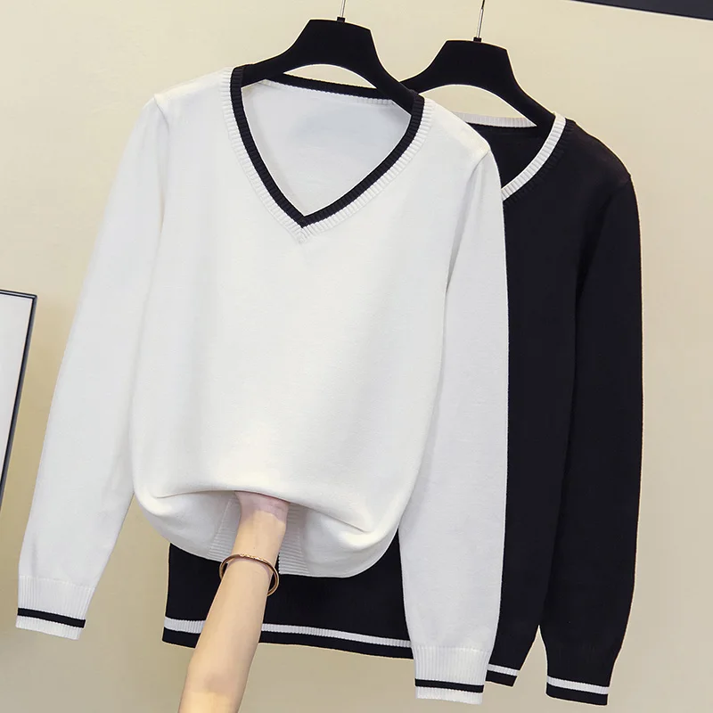 

Autumn And Winter Pullover Sweater Women 2021 New Overzized Sweater Jumper Black Leaf V Neck Long Sleeves Outerwear Sweater