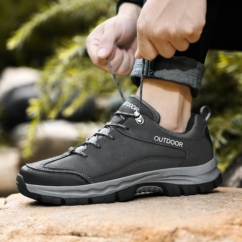 2021 Wading Shoes Men's Non-Slip Hiking Climbing Water Sports Shoes Beach Barefoot Surfing Shoes Outdoor River Upstream Shoe Man