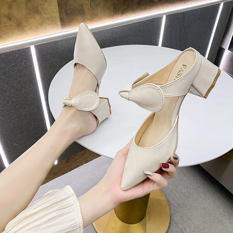 

Butterfly-Knot Shoes Ladies' Slippers Pointed Toe Mules For Women 2021 Square heel Med Pantofle Block Cover Summer Heels New Rom