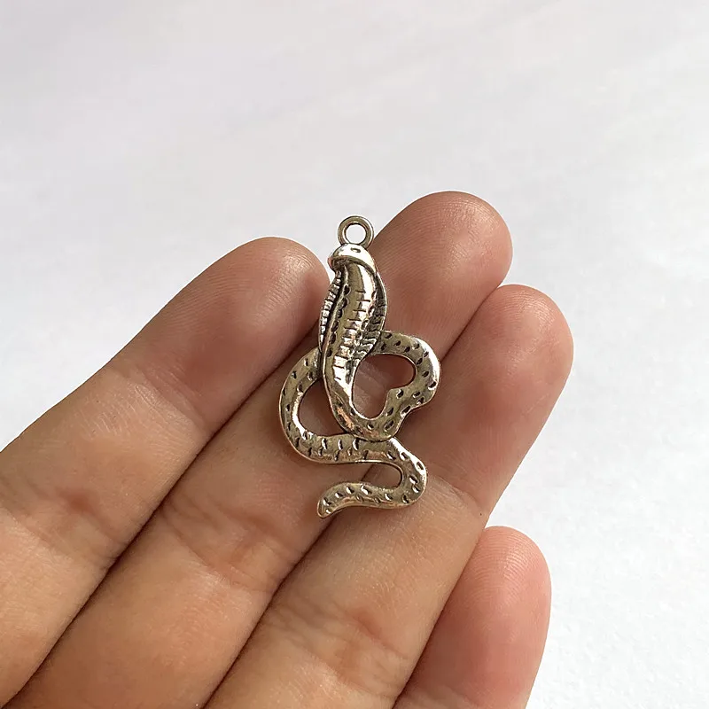 

18pcs Entrenched Snake Pendants For Jewelry Making Diy Handmade Necklace Earrings Aesthetic Accessories Antique Charms Findings