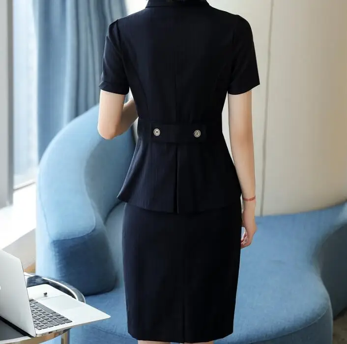 Женское Деловое платье карандаш в полоску двубортное элегантное черное с