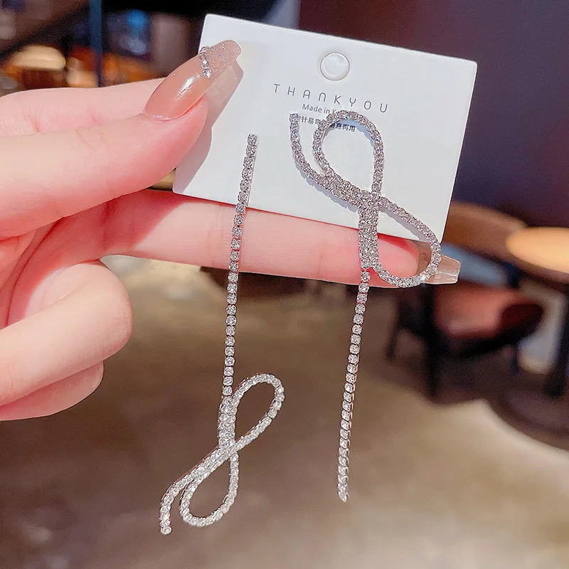 

S925 Silvers 2021 Asymmetric Bow Long Drop Earrings Full Diamonds Exquisite Woman Jewelry for Korean Fashion