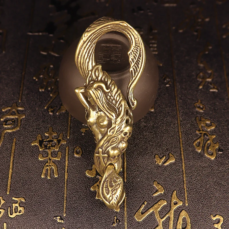 

Латунный брелок-череп русалки