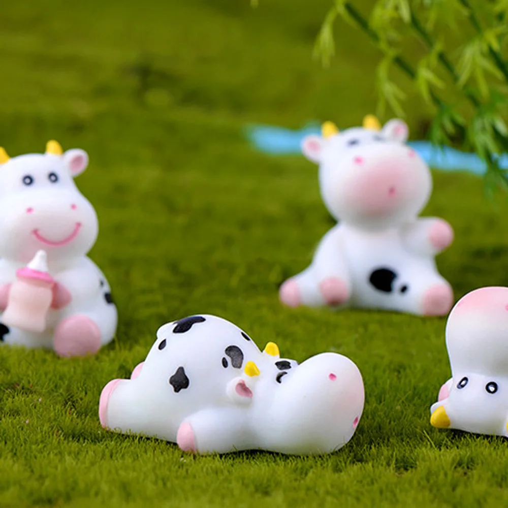 

1 Pcs Cute Cartoon Cow Decoration Gardening Resin Crafts Micro Landscape Miniature Fairy Garden Accessories Ornament