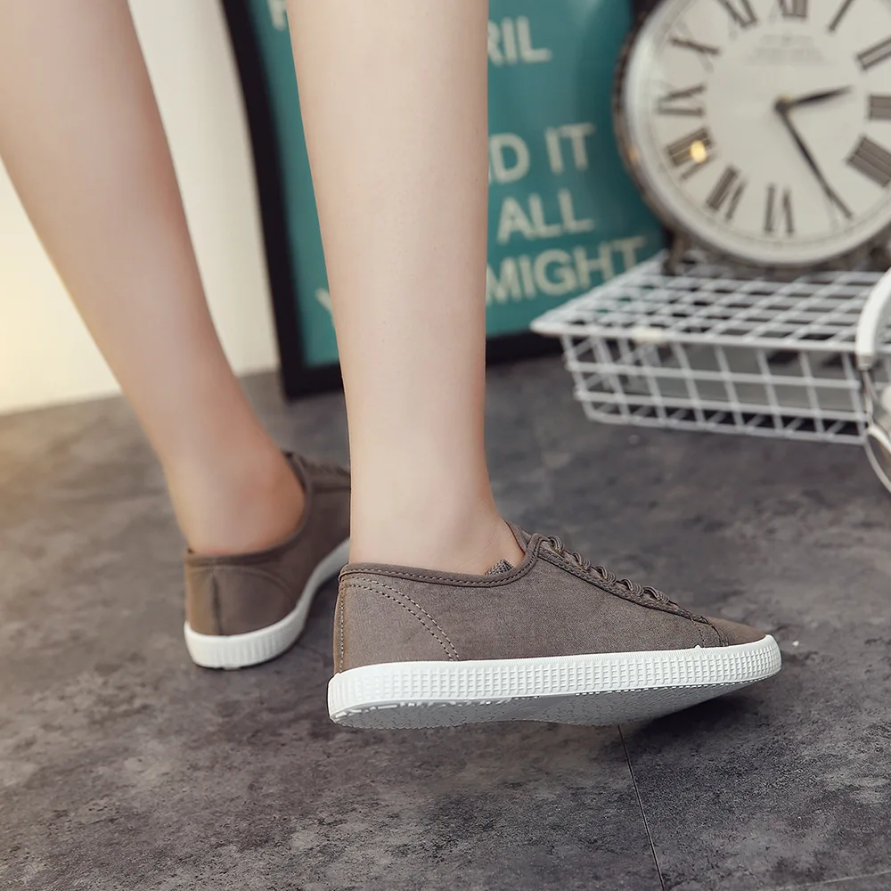 Белые парусиновые туфли на низком каблуке Новая женская обувь белого цвета