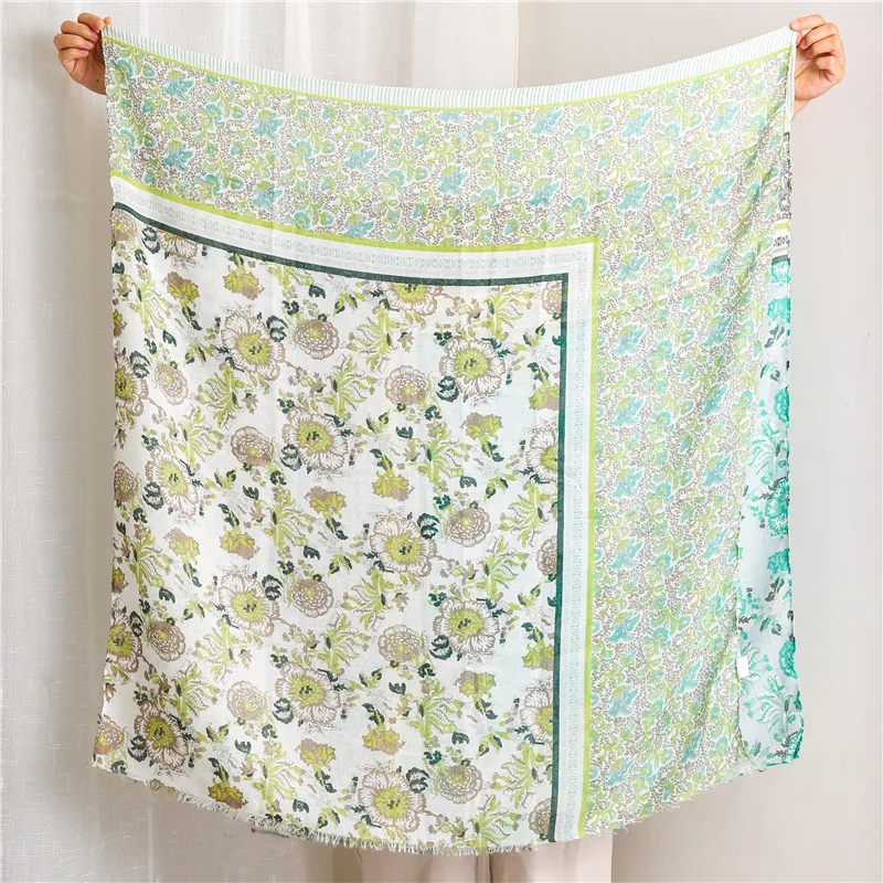 

2020 New women's cotton material quality scarf Fashion Autumn and winter Luxury brand Cotton silk scarves Lady Print beach shawl