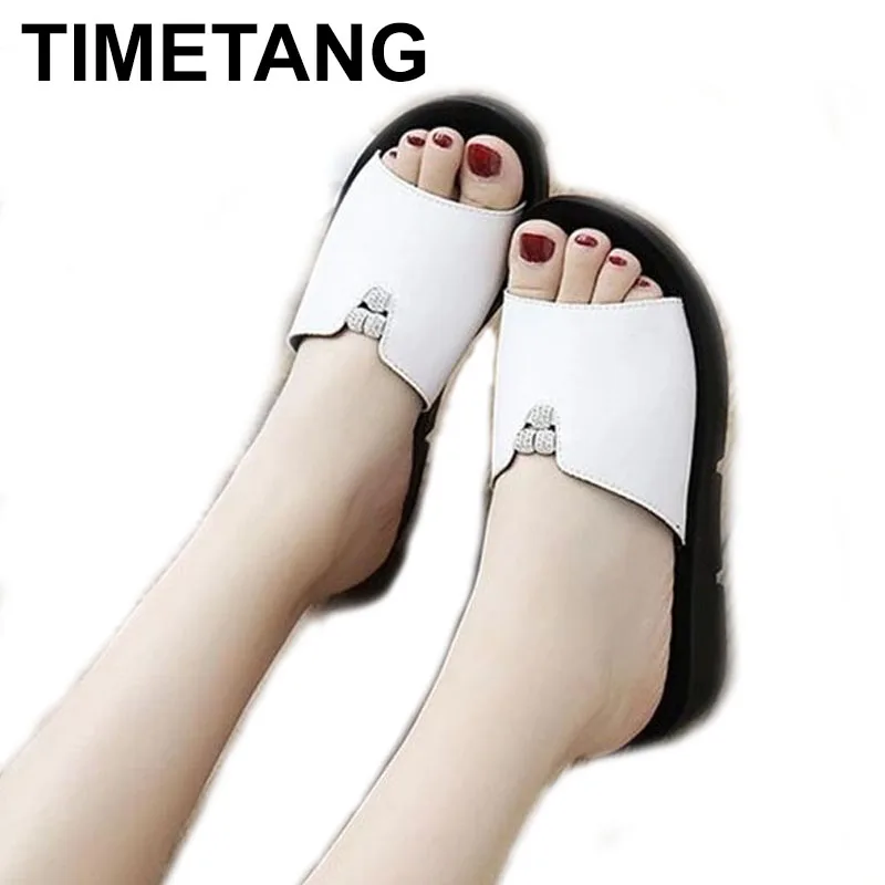 

TIMETANG Mother slippers woman 2020 new wear flat bottom fashion soft bottom slip female sandals