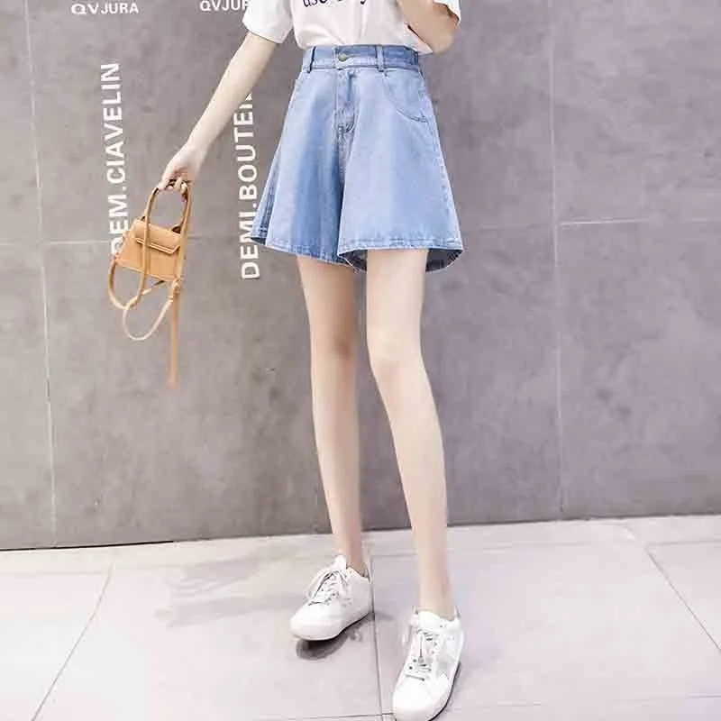 Рисунок 6 - Женские джинсовые брюки с высокой талией