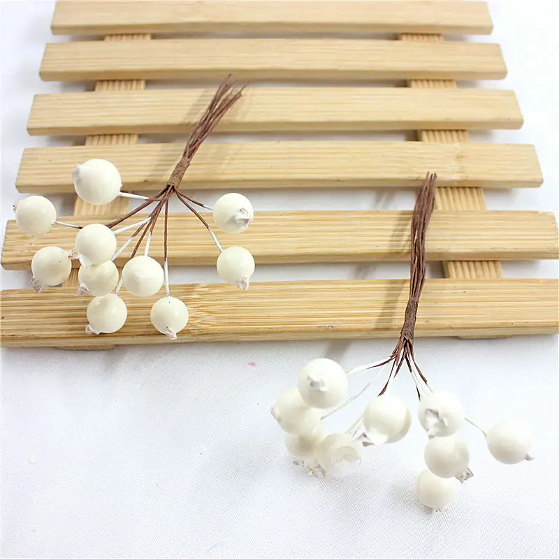 Milk white 10 шт. ручной работы ГИРЛЯНДА материал имитация цветов ручной работы Свадьба Рождество декоративная ягода лес разноцветный f - Цвет: Milk white