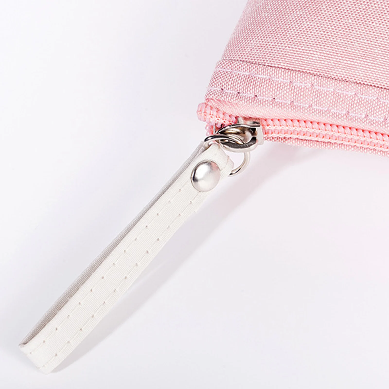 

Makeup Bag With Printing Fashion Letters Pattern Cute Organizer Pouchs For Travel Bags Pouch Women Girl Cosmetic Bag 5 Colors