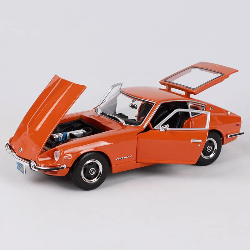1:18 литая модель спортивного автомобиля из сплава для Nissan Datsun 240z с управлением