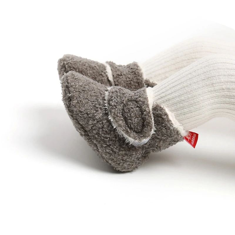 Botas de nieve para beb&eacute; reci&eacute;n nacido, ni&ntilde;o y ni&ntilde;a, zapatos de invierno de retales de felpa de Cachemira s&oacute;lida, zapatos de cuna c&aacute;lidos de fondo suave a la moda-2