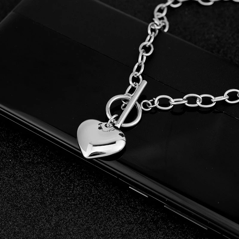 

2021 New Metal Heart-shaped Choker Necklaces Women Simplicity Out Jewelry Necklaces Streetwear Punk Collar Pendant Harajuku
