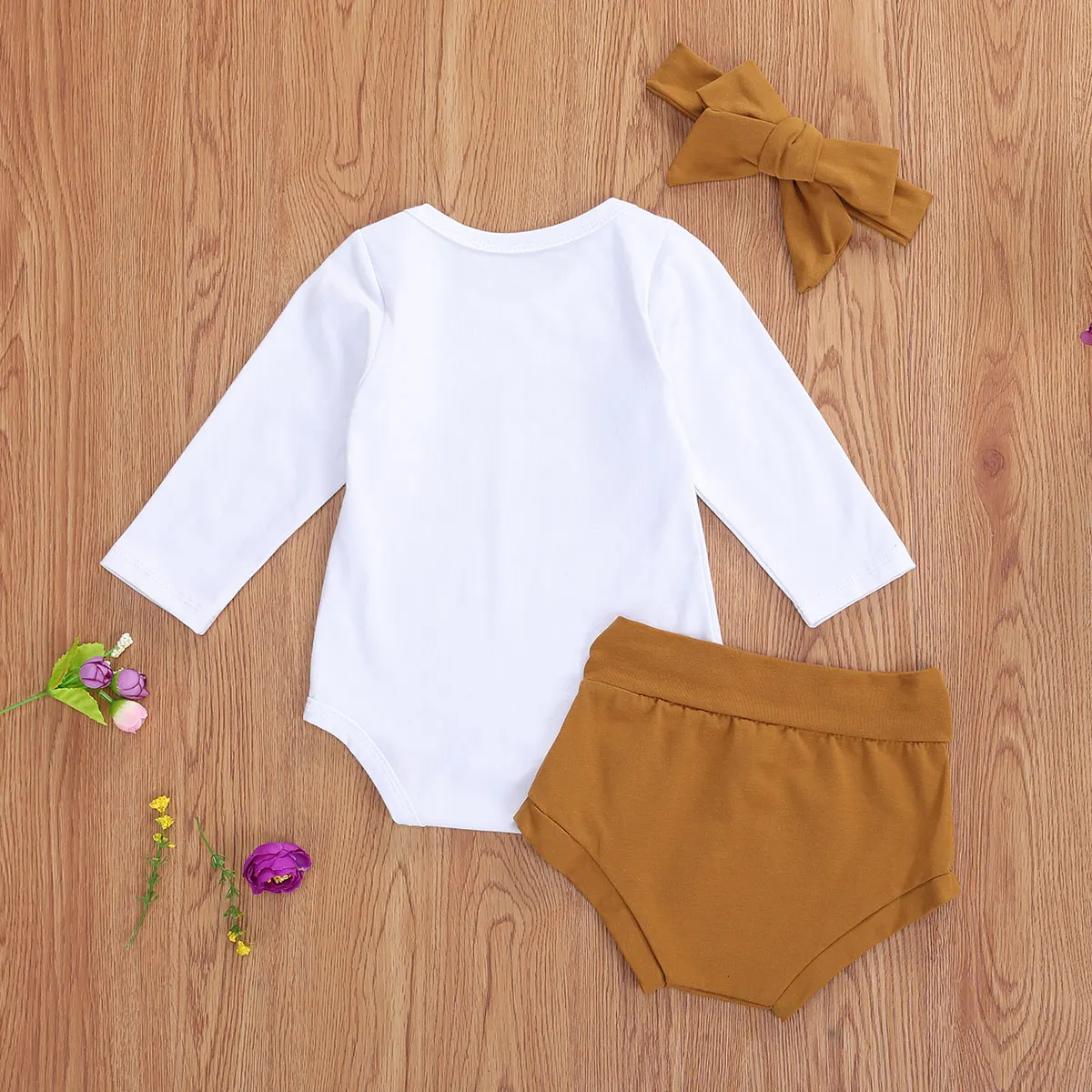 

Autumn 3Piece Baby Girls 0-18M Clothes Fresh Rainbow Long Sleeve Jumpsuit and Solid Color Short Pants with Headband