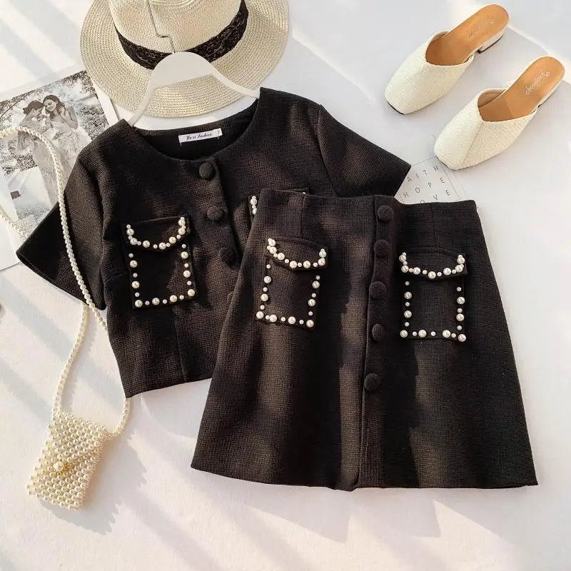 Модный женский костюм из двух предметов однобортный укороченный топ и мини юбка