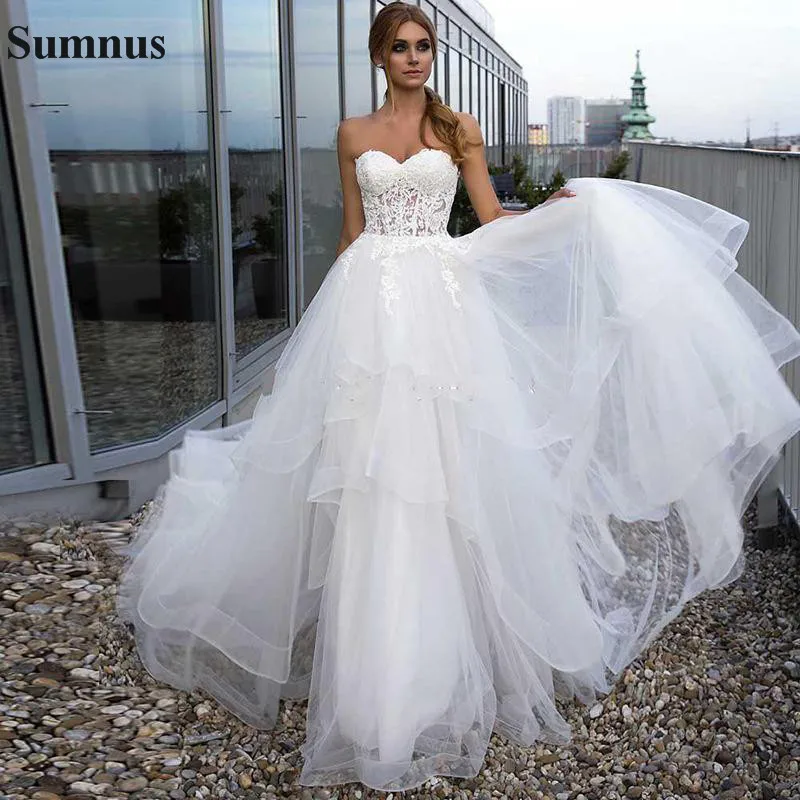 

Sumnus Country Wedding Dress Women A Line Sleeveless Lace Appliques Bridal Dress Plus Size Wedding Gowns