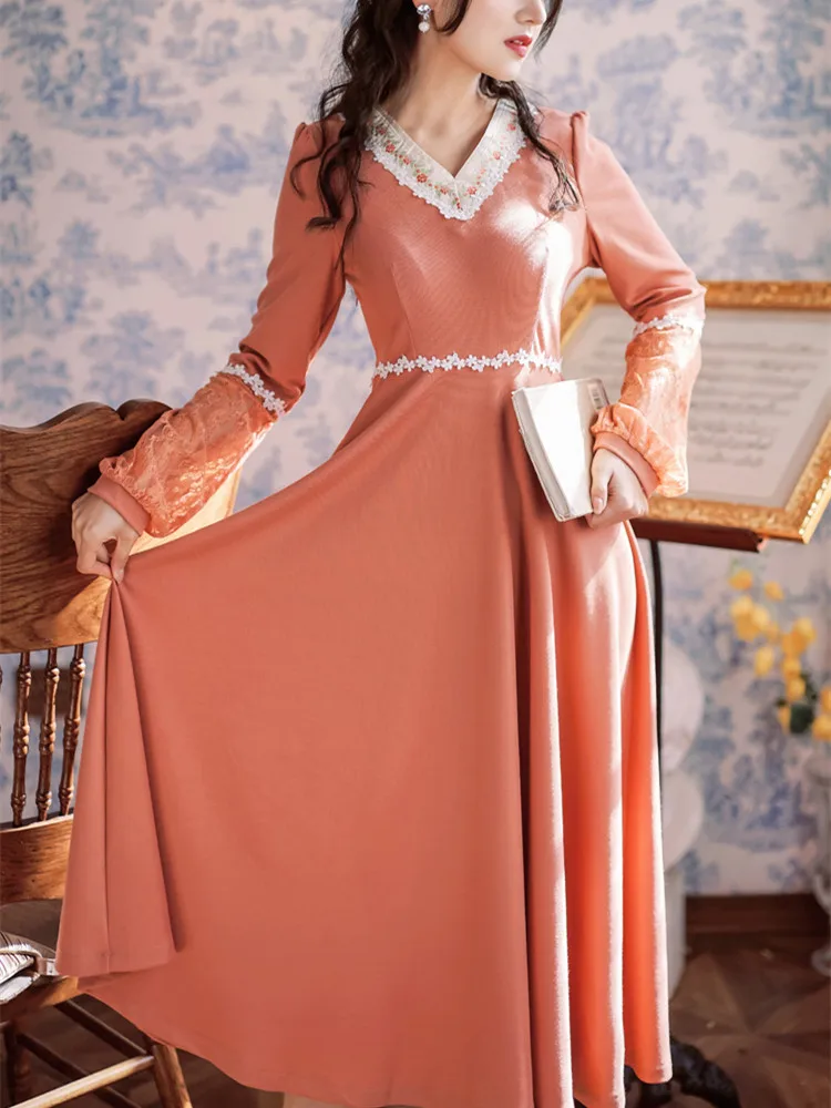 Женское винтажное платье с вышивкой V-образным вырезом и рукавами-фонариками