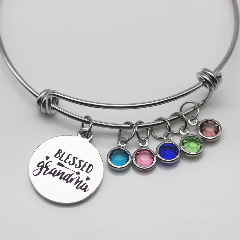 Браслет на запястье с надписью Новое поступление браслет камнем талисманом